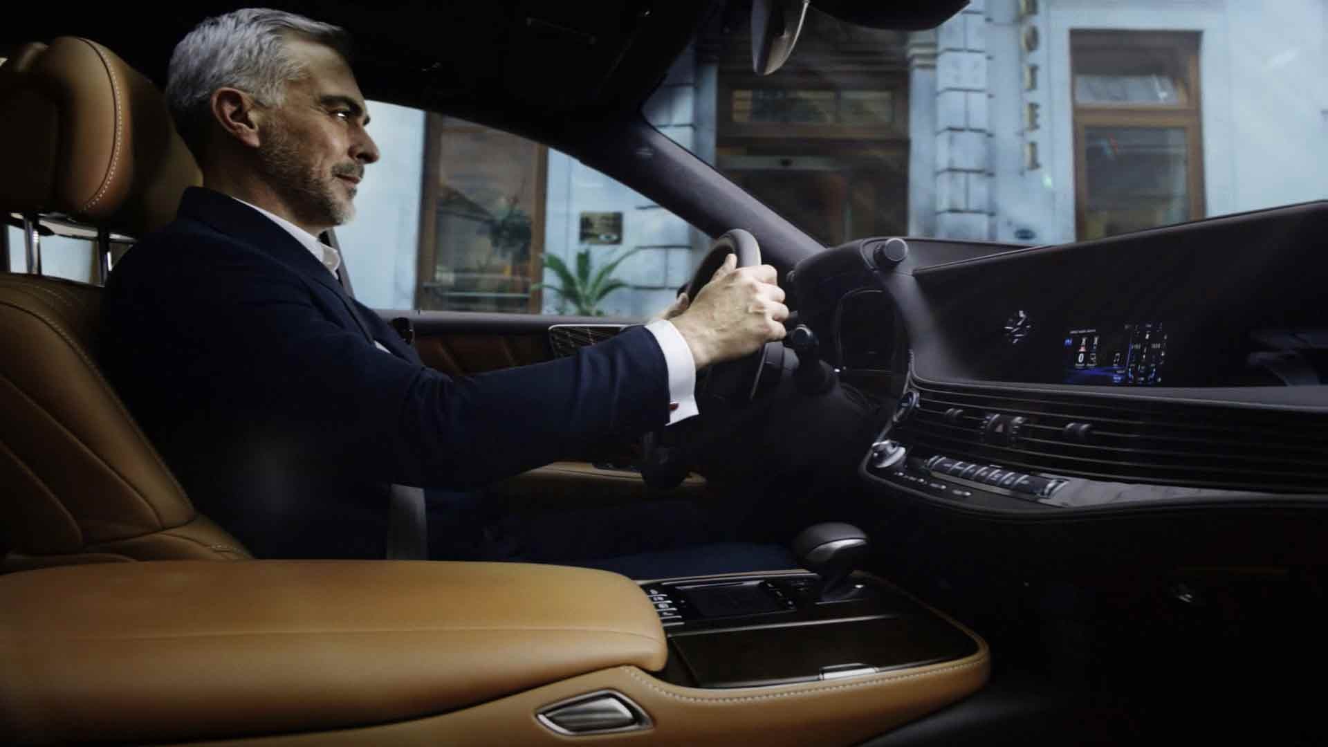 Lexus Business 